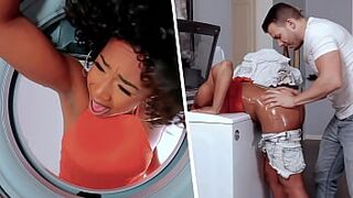 Touching my Girlfriend's Black sMom Stuck in the Washing Machine - MILFED